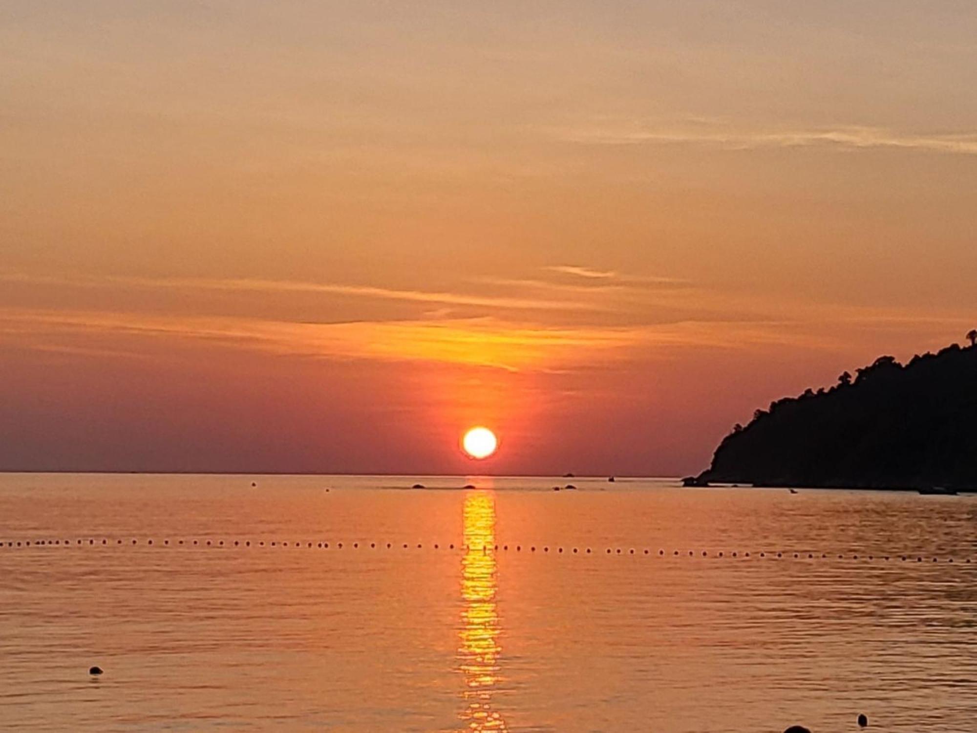 Charming Lipe Beach Resort Eksteriør bilde