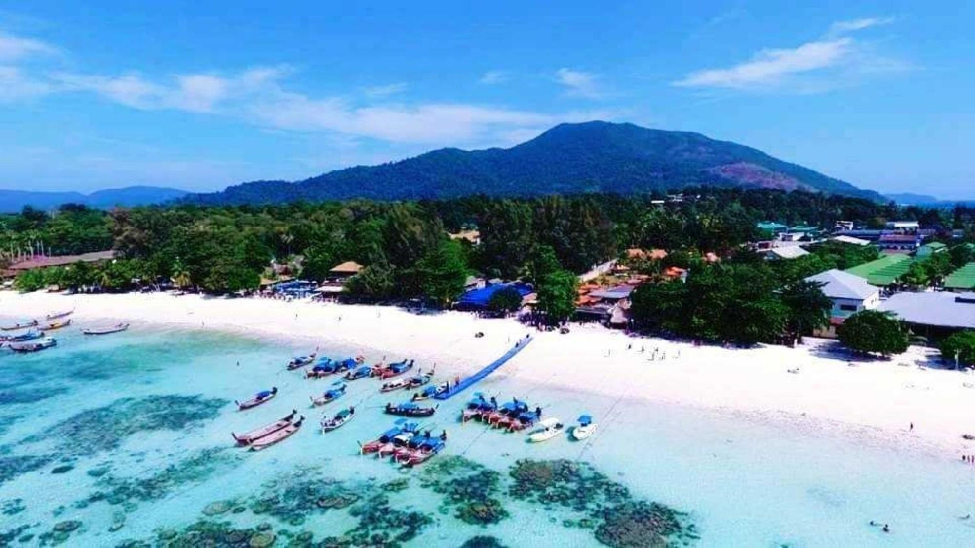 Charming Lipe Beach Resort Eksteriør bilde